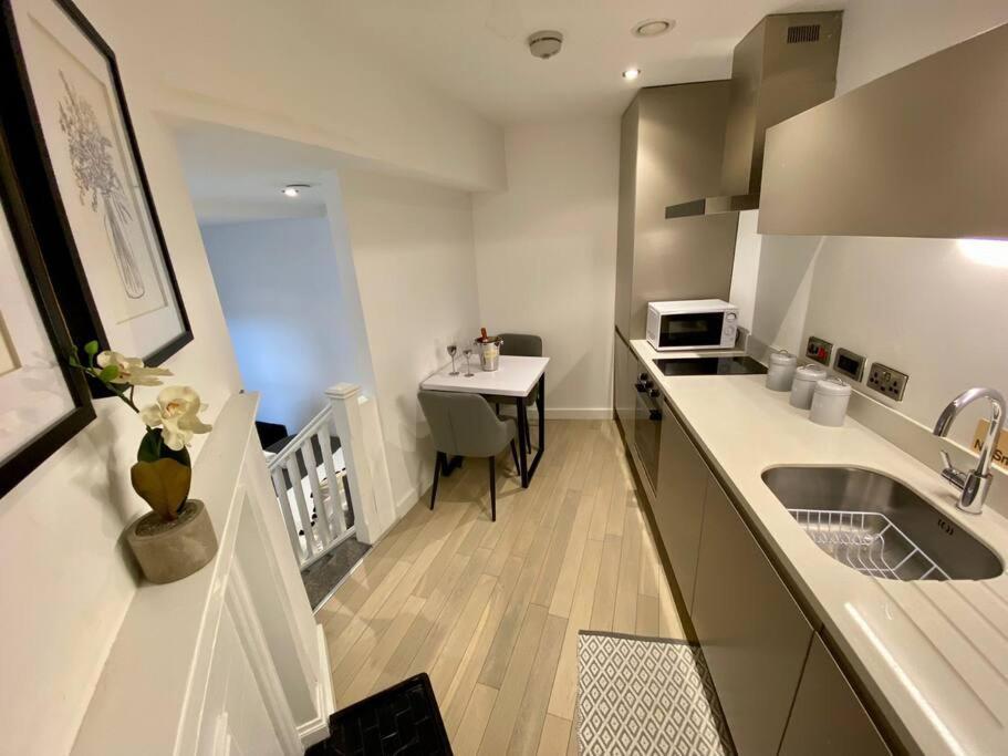 Victoria Street Apartment Sleeps 2 Liverpool Extérieur photo